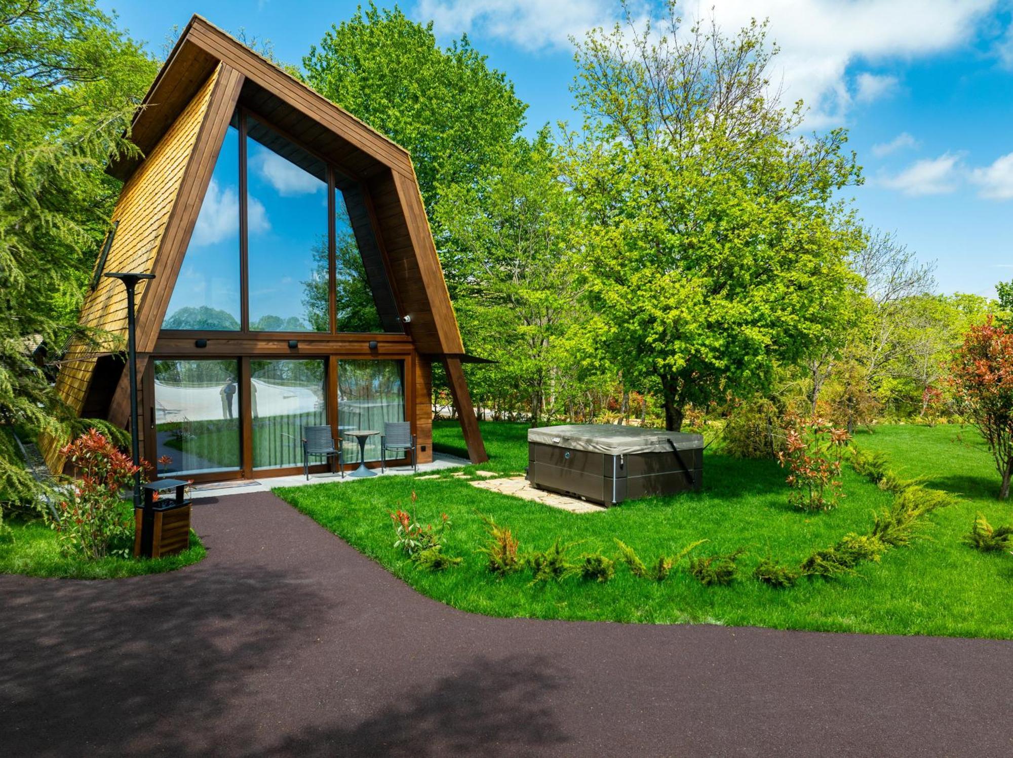Bioli Wellness Resort Kojori Ngoại thất bức ảnh